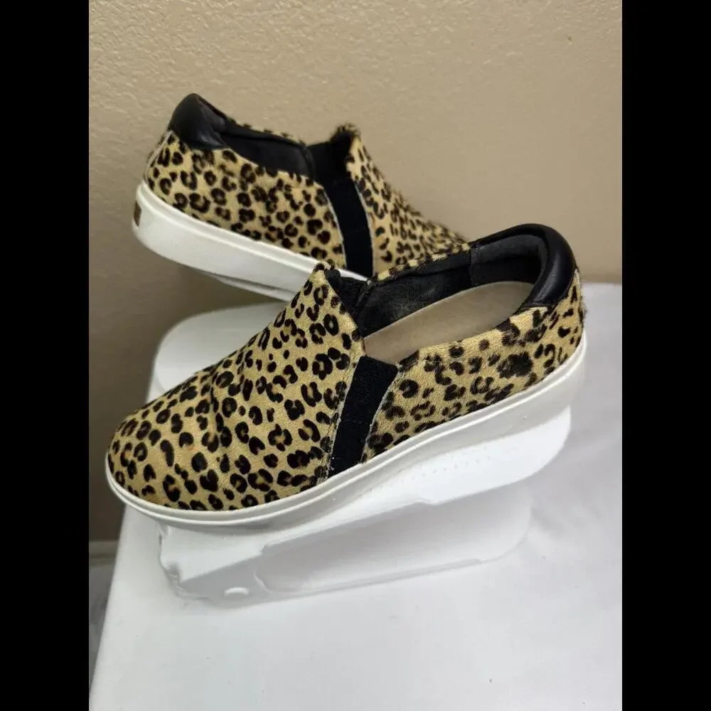 Dr Scholls Scout‎ Original Collection Women Sz 7M Slip On Cheetah Print